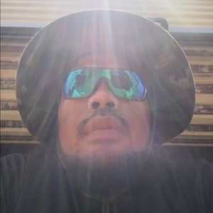 Meet your Posher, Noda